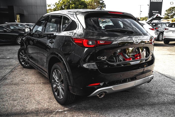 2025 Mazda CX-5 G35 Akera