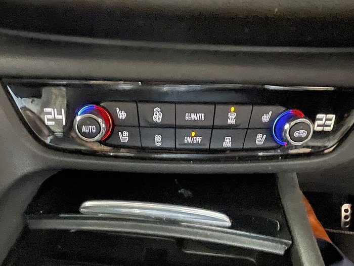 2018 Holden Commodore VXR