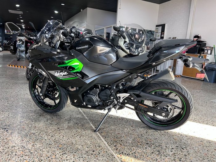 2023 Kawasaki NINJA 400 Black