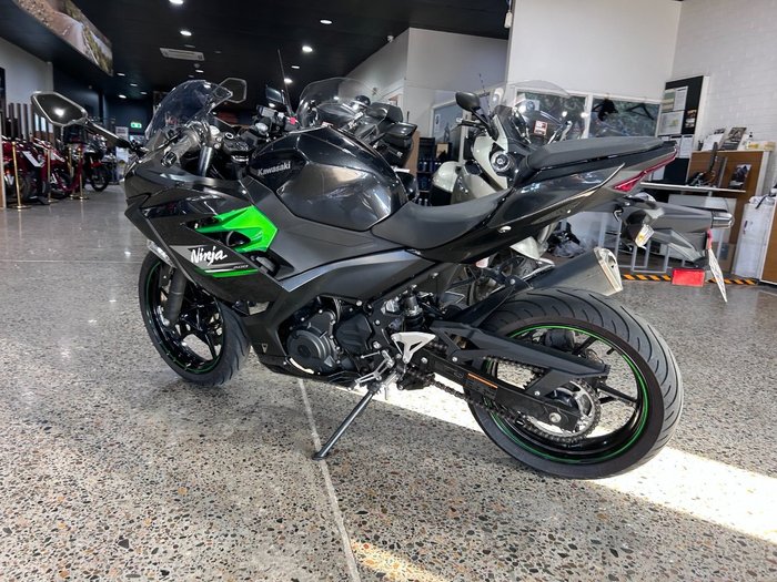 2023 Kawasaki NINJA 400 Black