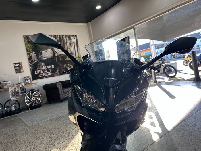 2023 Kawasaki NINJA 400 Black
