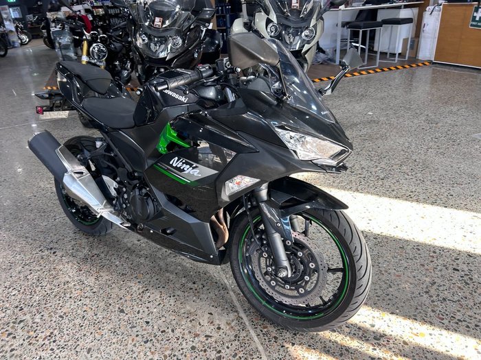 2023 Kawasaki NINJA 400 Black