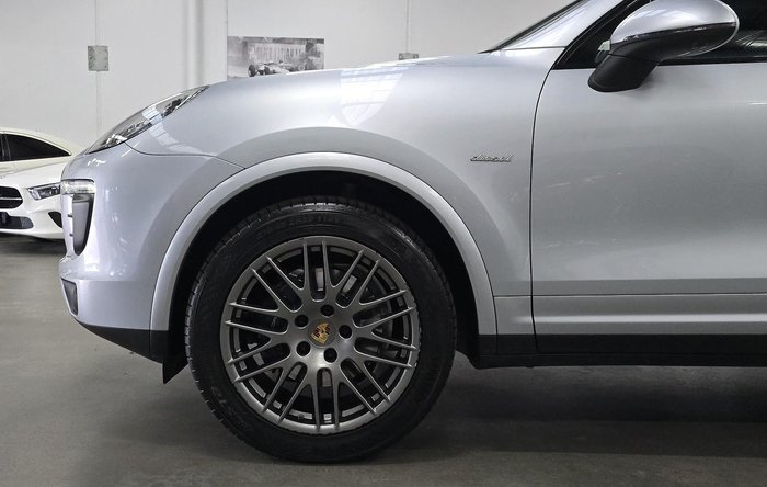 2017 Porsche Cayenne Diesel Platinum Edition 92A MY17 4X4 On Demand Rhodium Silver