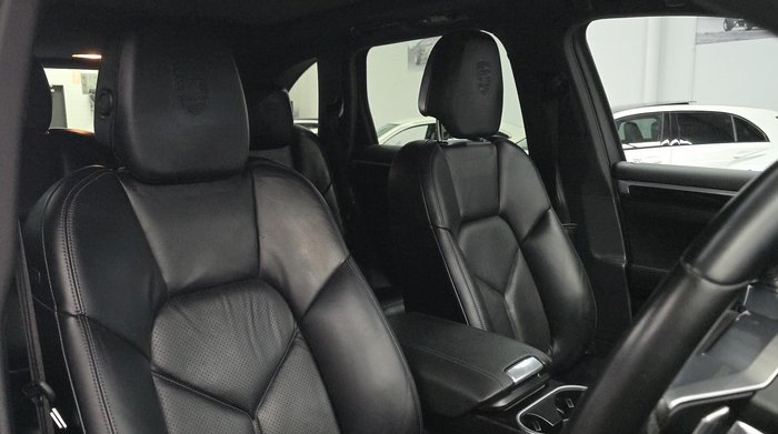 2017 Porsche Cayenne Diesel Platinum Edition 92A MY17 4X4 On Demand Rhodium Silver