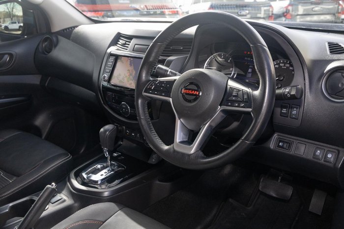 2021 Nissan Navara SL