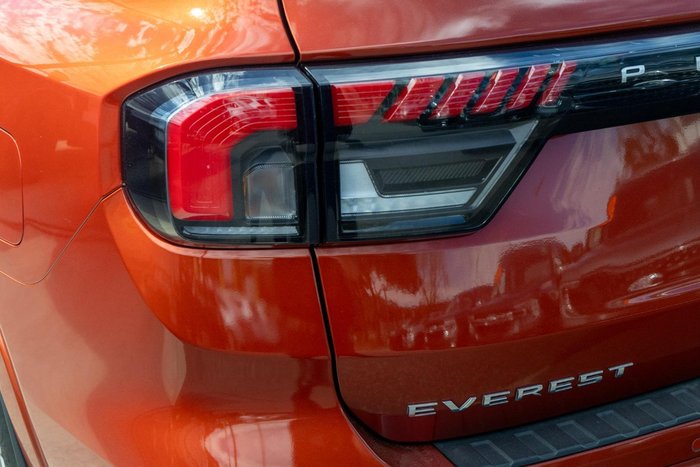 2022 Ford Everest Platinum