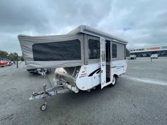 2018 Goldstream Wing 3 St