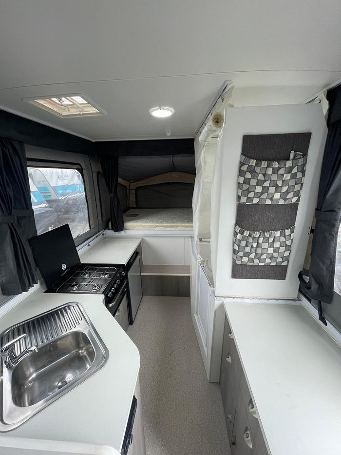 2018 Goldstream Wing 3 St