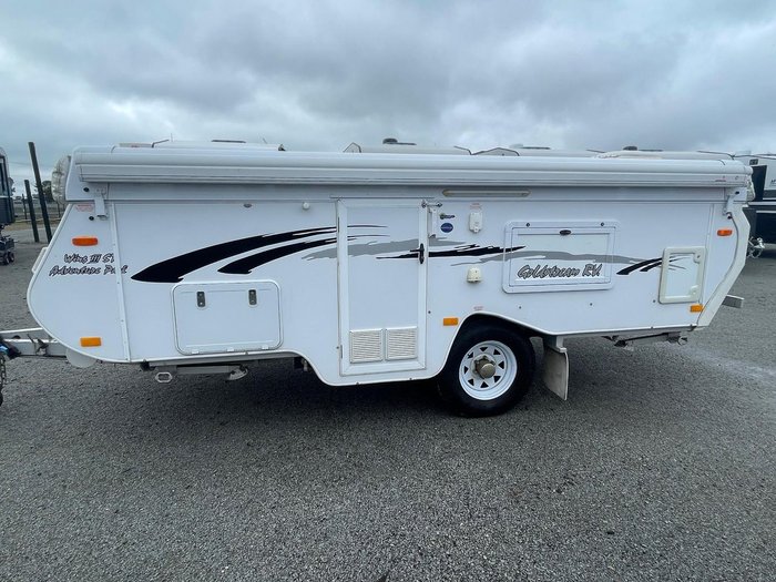 2018 Goldstream Wing 3 St
