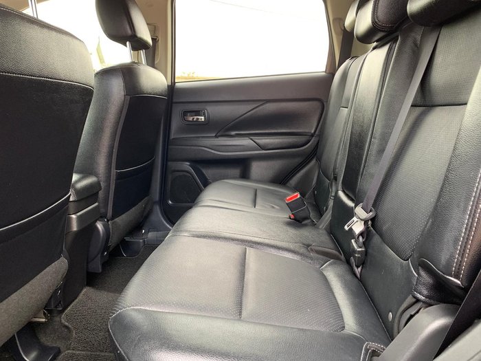 2016 Mitsubishi Outlander Exceed