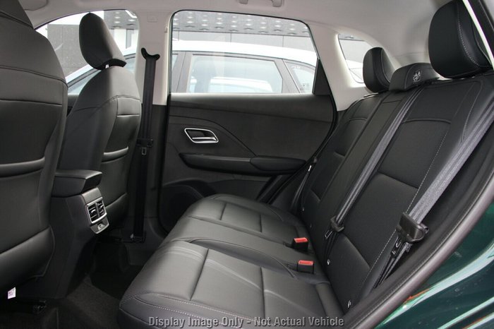 2025 MG ZS