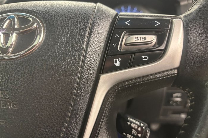 2017 Toyota Landcruiser VX