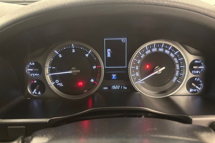 2017 Toyota Landcruiser VX