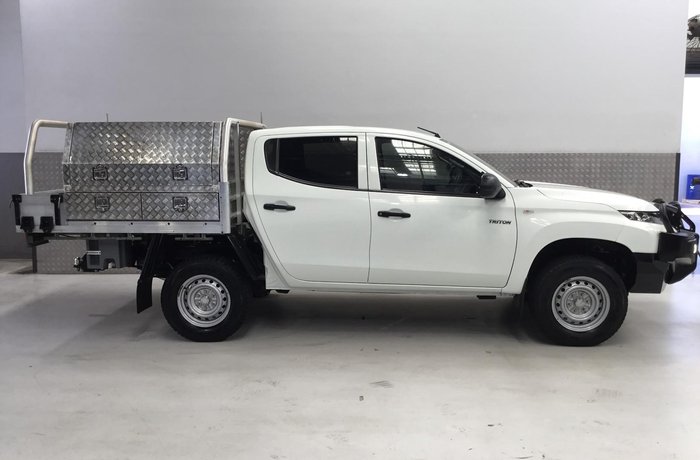 2020 Mitsubishi Triton GLX ADAS