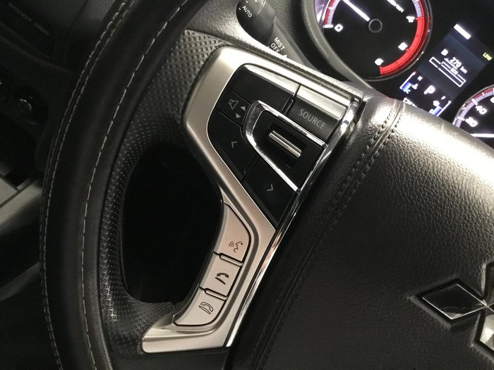 2020 Mitsubishi Triton GLX ADAS