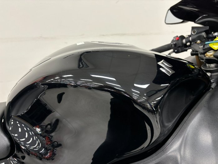 2019 Suzuki GSX1300RA (HAYABUSA) Black