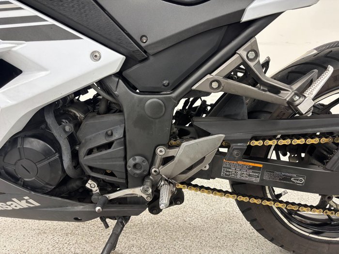 2017 Kawasaki NINJA 300 ABS White
