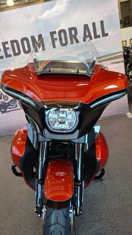2025 Harley-davidson FLHXU STREET GLIDE ULTRA (117) WHISKEY FIRE / BLACK