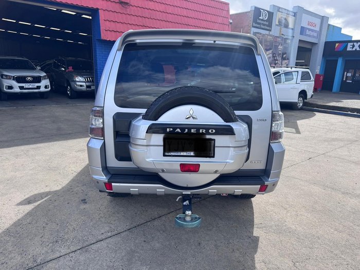 2011 Mitsubishi Pajero Exceed NT MY11 4X4 Cool Silver