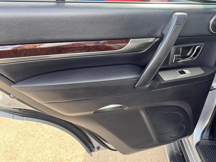 2011 Mitsubishi Pajero Exceed NT MY11 4X4 Cool Silver