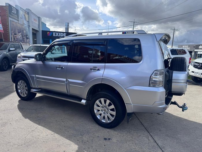 2011 Mitsubishi Pajero Exceed NT MY11 4X4 Cool Silver