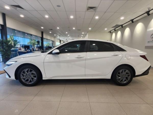 2025 Hyundai i30 Hybrid