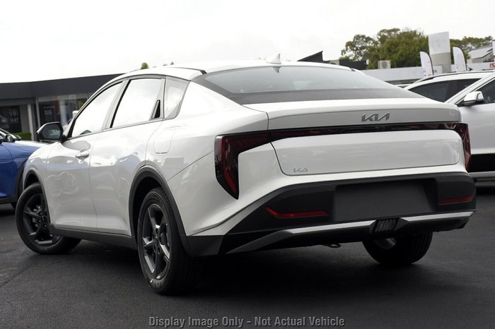 2025 Kia K4 S