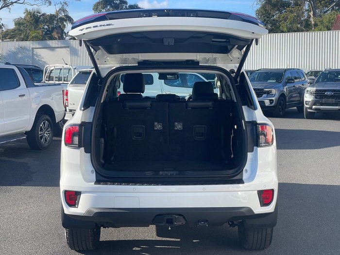 2025 Ford Everest Trend
