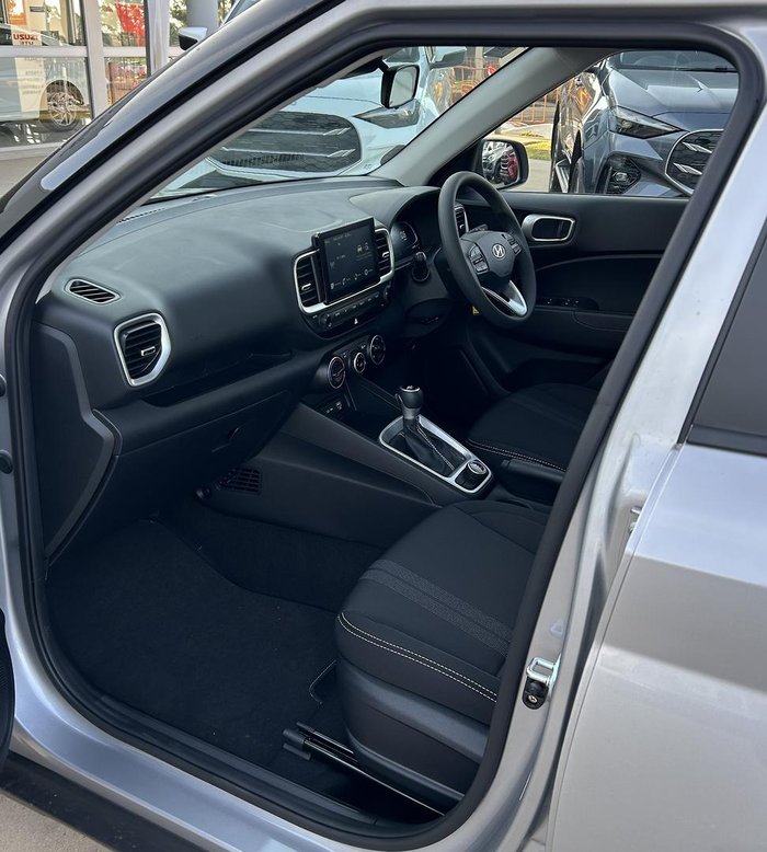 2025 Hyundai Venue QX.V5 MY26 Shimmering Silver