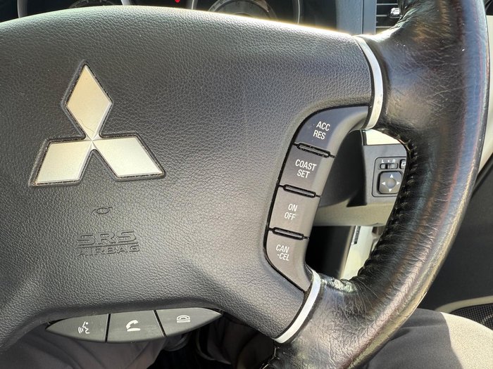 2016 Mitsubishi Pajero GLX NX MY17 4X4 Dual Range White