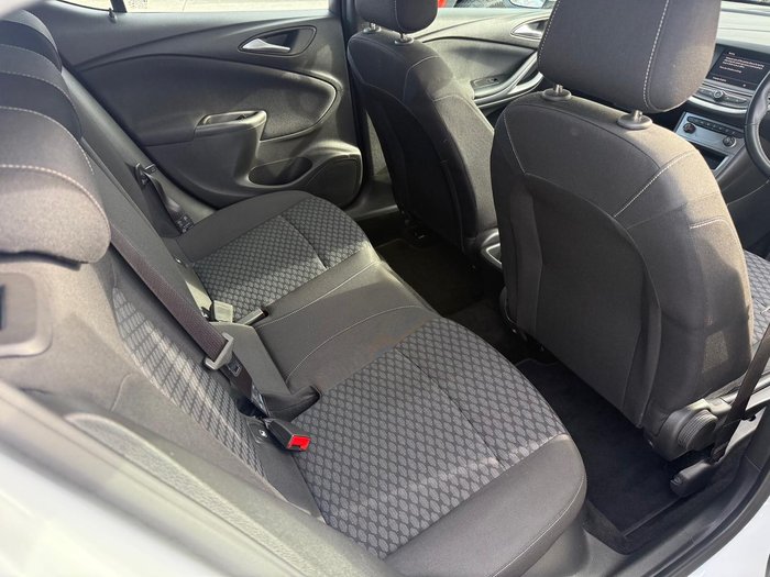 2020 Holden Astra R BK MY20 Summit White