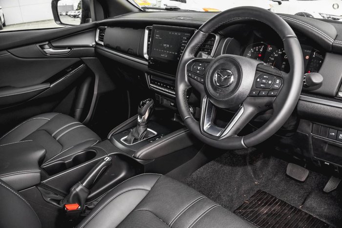 2025 Mazda BT-50 GT