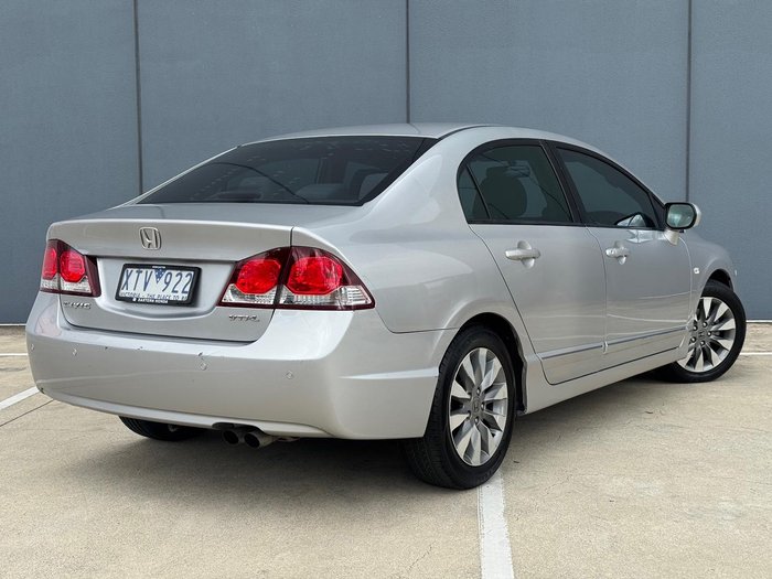 2010 Honda Civic VTi-L 8th Gen MY10 Alabaster Silver