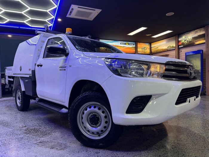 2018 Toyota Hilux SR