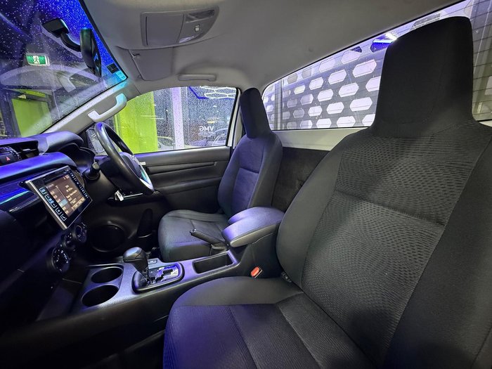2018 Toyota Hilux SR