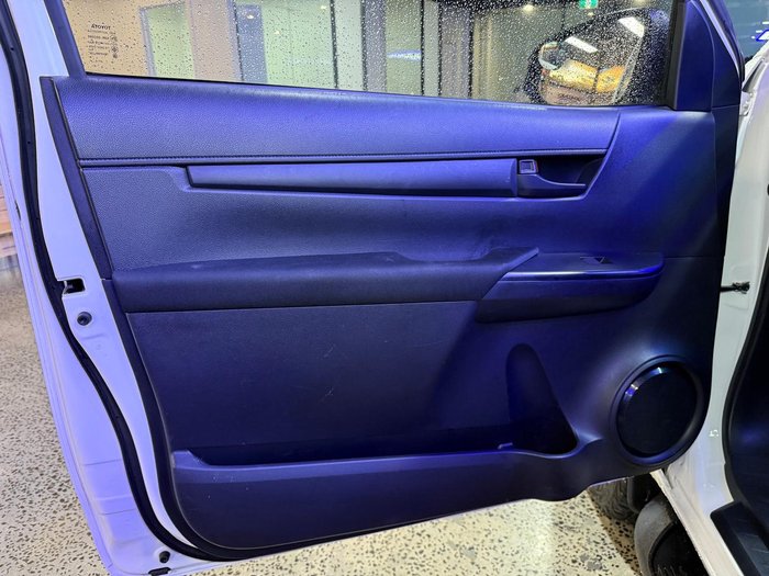 2018 Toyota Hilux SR