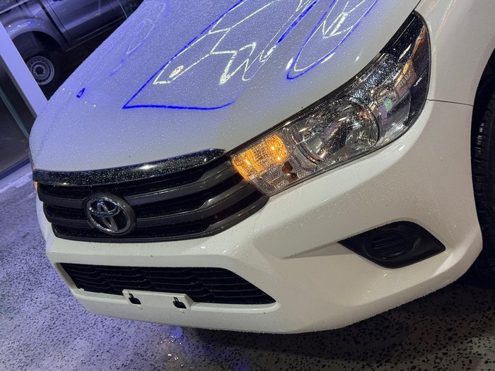 2018 Toyota Hilux SR