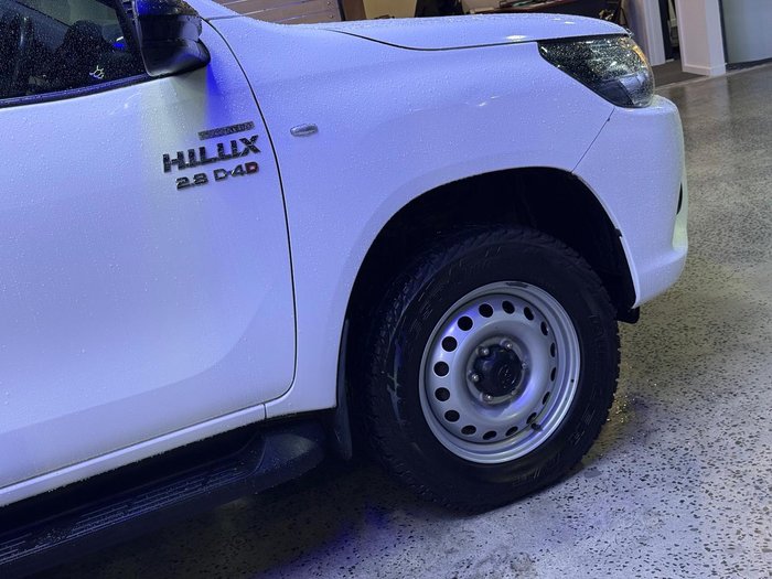 2018 Toyota Hilux SR