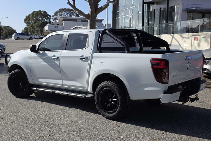 2025 Mazda BT-50 GT