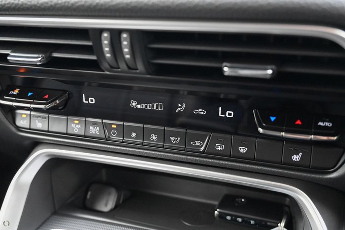 2025 Mazda CX-80 G40e Touring