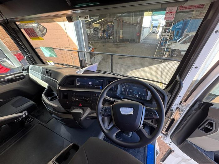2025 MAN New Tgx 580Hp 120T Gcm Workhorse Sleeper Cab Ready For Work