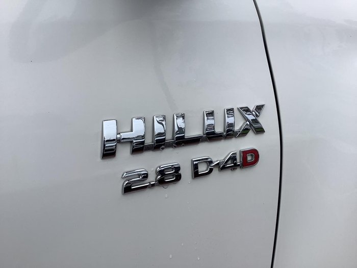 2021 Toyota Hilux SR5