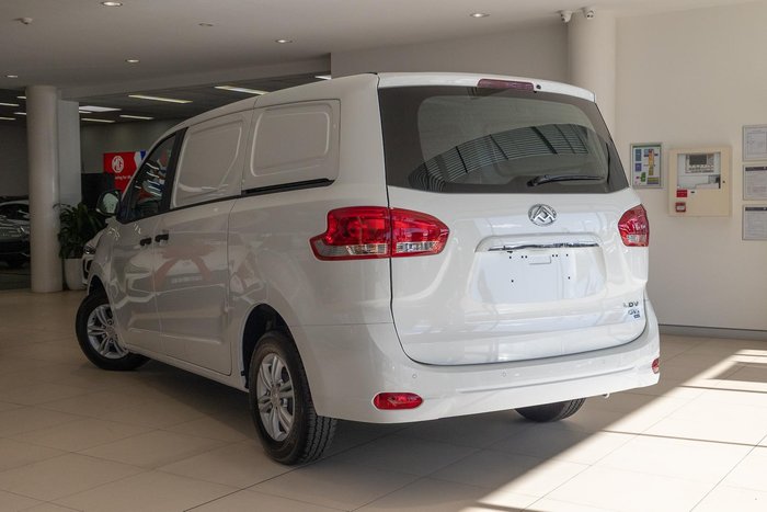 2025 LDV G10