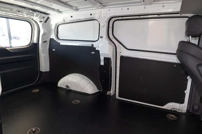 2025 LDV G10