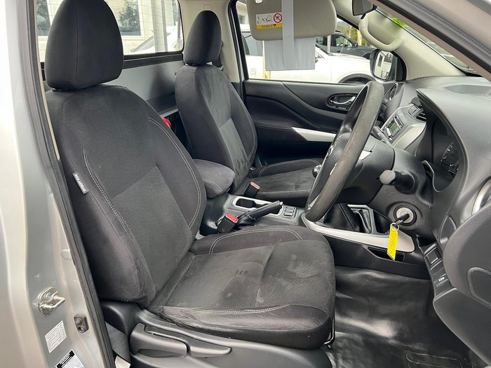 2018 Nissan Navara RX