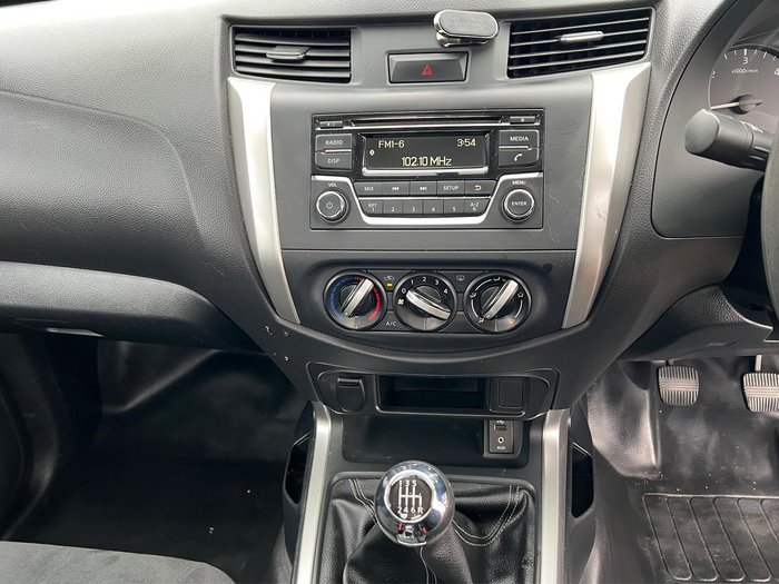 2018 Nissan Navara RX