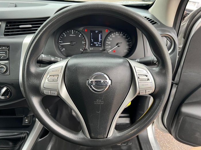 2018 Nissan Navara RX