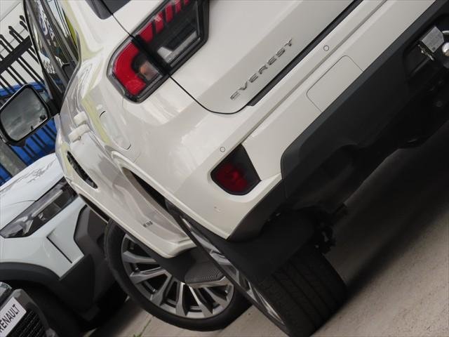 2024 Ford Everest Platinum
