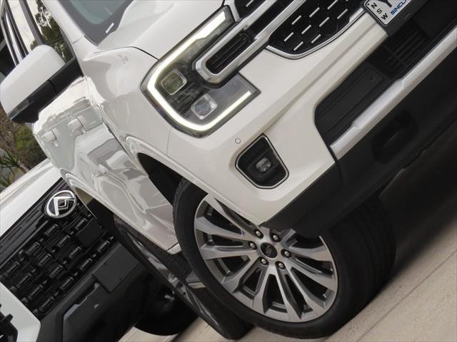 2024 Ford Everest Platinum