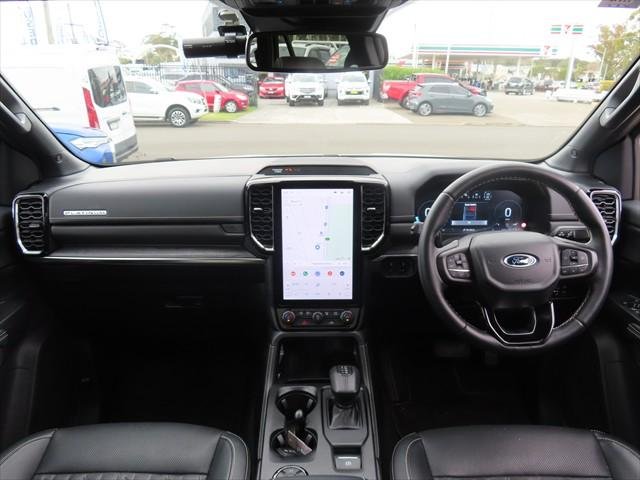 2024 Ford Everest Platinum
